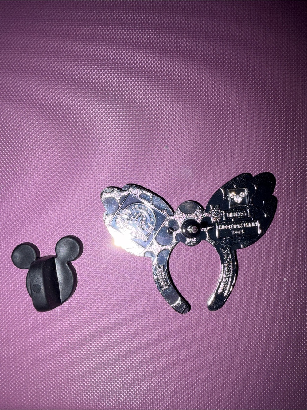 Disney Zazu lion king Headband Enamel Pin - Picture 2 of 2